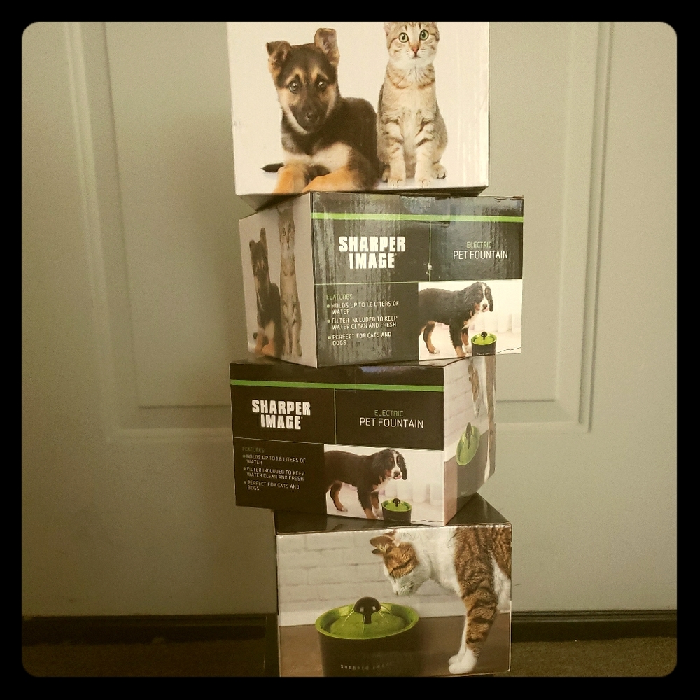 Sharper Image Pet Fountain